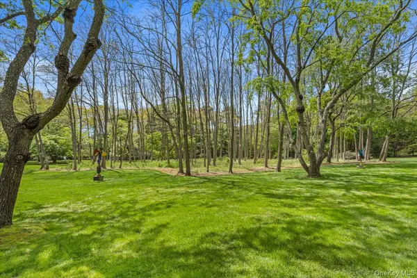 Parcel Lot 19 A 05630 Applegreen DR, Old Westbury, NY 11568