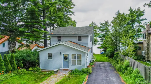65 Sarine RD, Wurtsboro, NY 12790