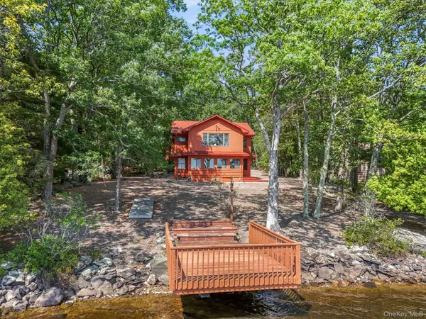 194 Canal RD, Wurtsboro, NY 12790