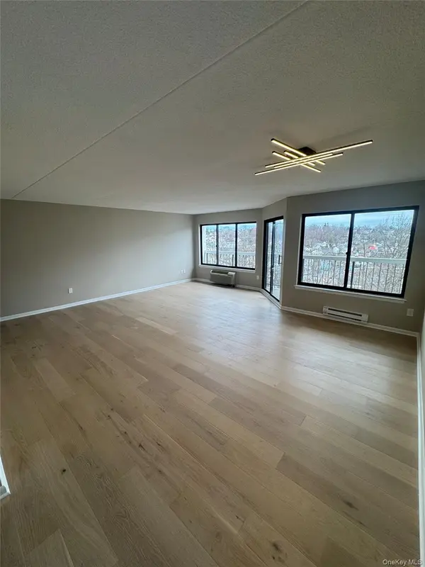 500 High Point DR #506, Hartsdale, NY 10530