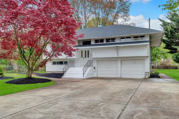 256 Vanderbilt AVE, Brentwood, NY 11717