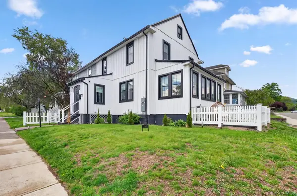 32 Dutchess TER, Beacon, NY 12508