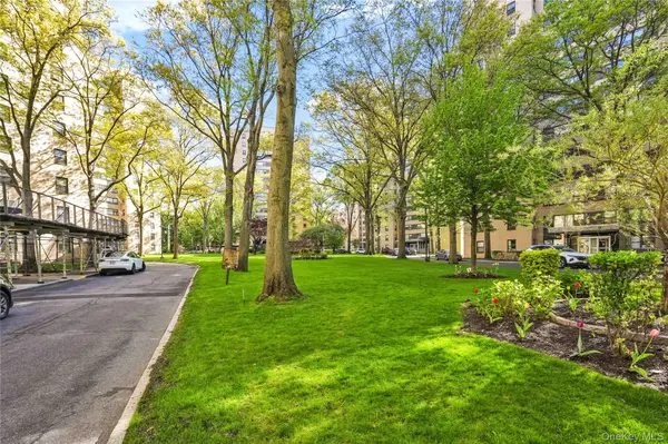 3 Fordham Hill OVAL #1F, Bronx, NY 10468