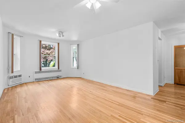 101 Old Mamaroneck RD #1B1B, White Plains, NY 10605