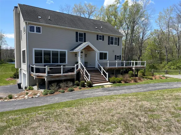 382 Sharon Station RD, Amenia, NY 12501