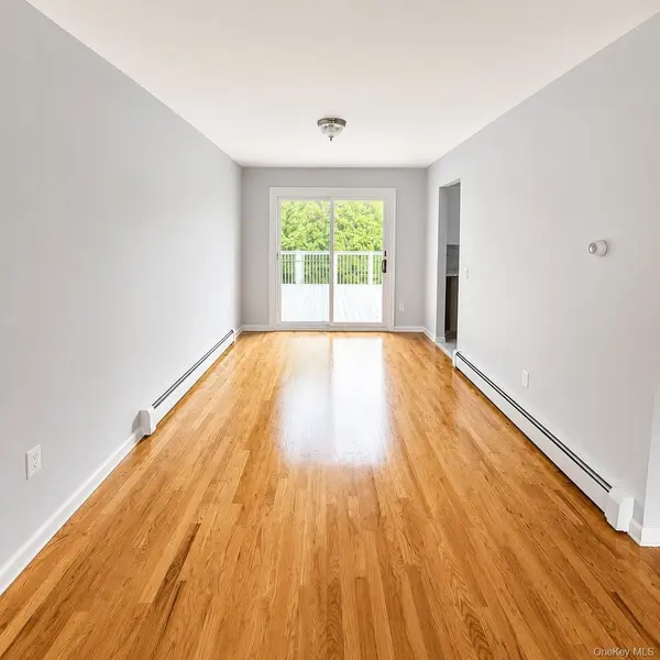 324 Buckingham RD, Cedarhurst, NY 11516