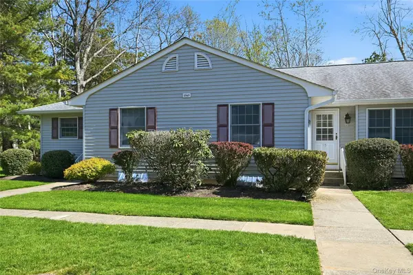1565 Calebs WAY #D15, Greenport, NY 11944