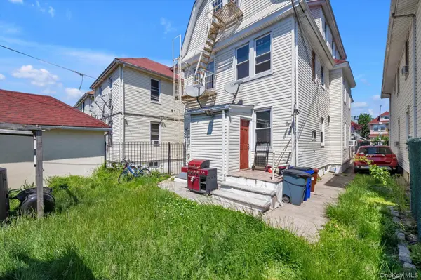 3540 91st ST, Jackson Heights, NY 11372