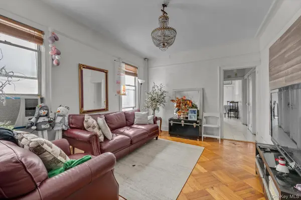 3540 91st ST, Jackson Heights, NY 11372