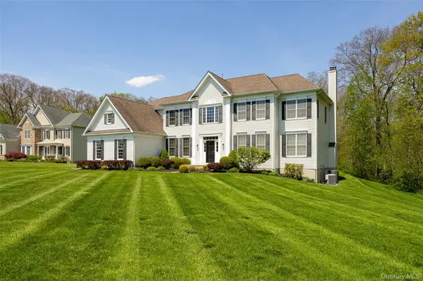 26 Hayden CT, Poughkeepsie, NY 12603