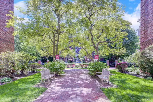 76-35 113th ST #1A, Forest Hills, NY 11375