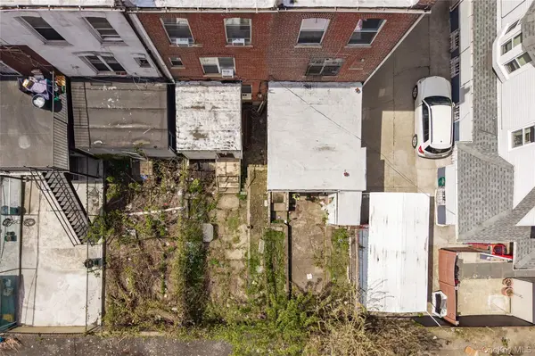 2410 Grand AVE, Bronx, NY 10468