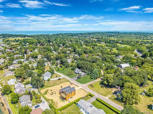 295 Willow Terrace LN, Orient, NY 11957