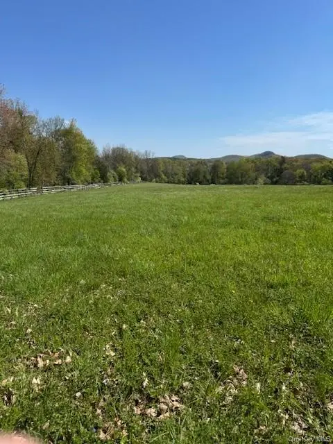 Four Corners RD, Warwick, NY 10990
