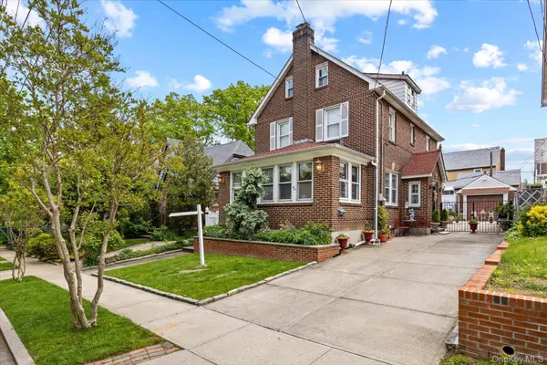 3221 168th ST, Flushing, NY 11358