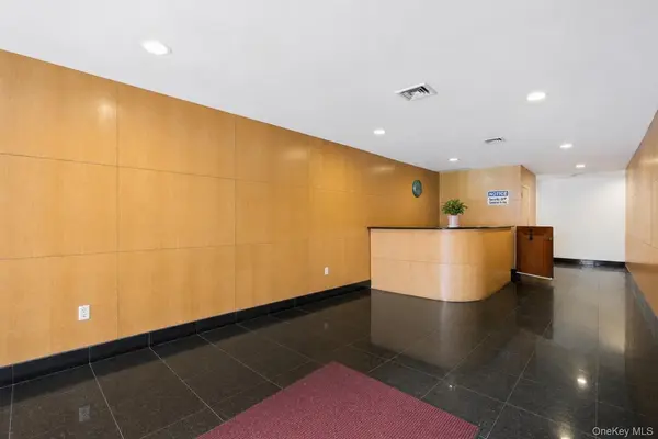 14225 37th AVE #6B, Flushing, NY 11354