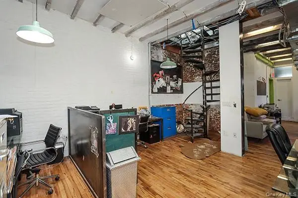 18 Herkimer PL #2nd Floor, Brooklyn, NY 11216