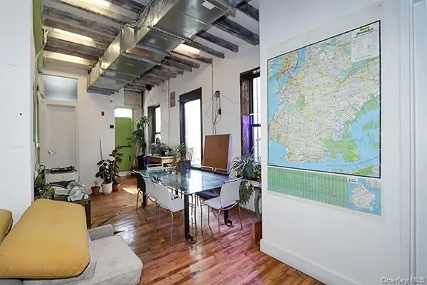 18 Herkimer PL #2nd Floor, Brooklyn, NY 11216