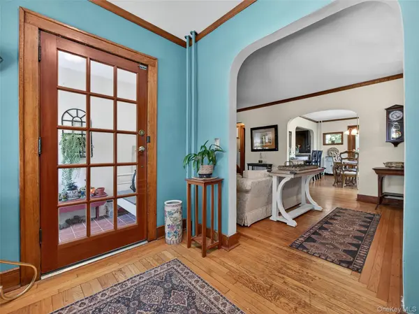 1 Lawrence ST, Nyack, NY 10960