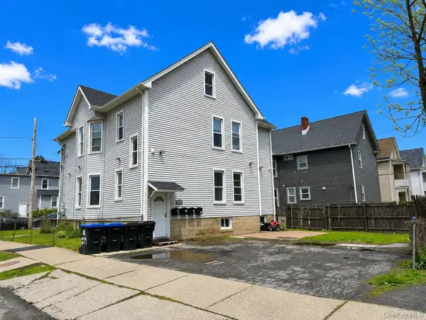 8 Fox TER, Poughkeepsie, NY 12603