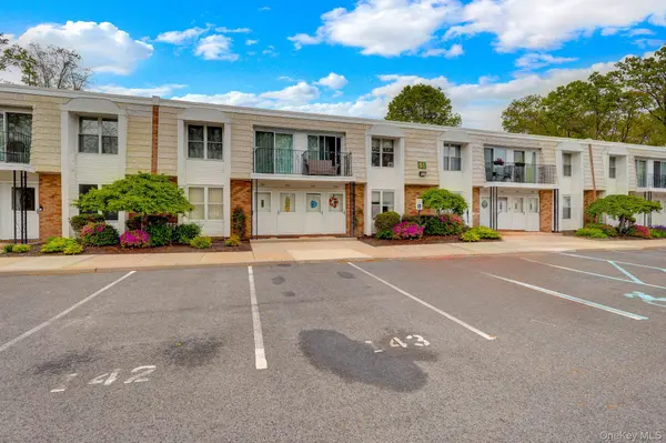 81 Rocky Point Yaphank RD #144, Rocky Point, NY 11778