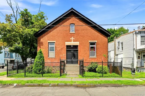 130 Benkard AVE, Newburgh, NY 12550