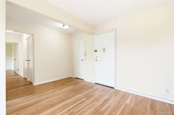 46-11 215th PL #3A, Bayside, NY 11361