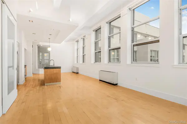 55 Berry ST #4F, Brooklyn, NY 11249