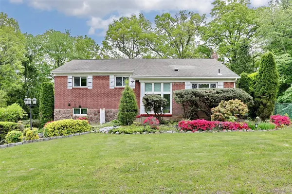 34 E Allison AVE, Pearl River, NY 10965
