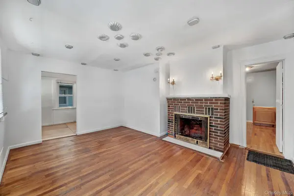 295 Washington ST, Hempstead, NY 11550
