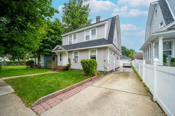 295 Washington ST, Hempstead, NY 11550