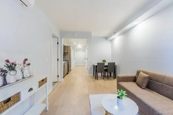 37-32 89th ST #4D, Jackson Heights, NY 11372
