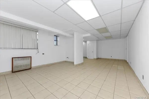 141-05 Northern BLVD #C1-D1, Flushing, NY 11354