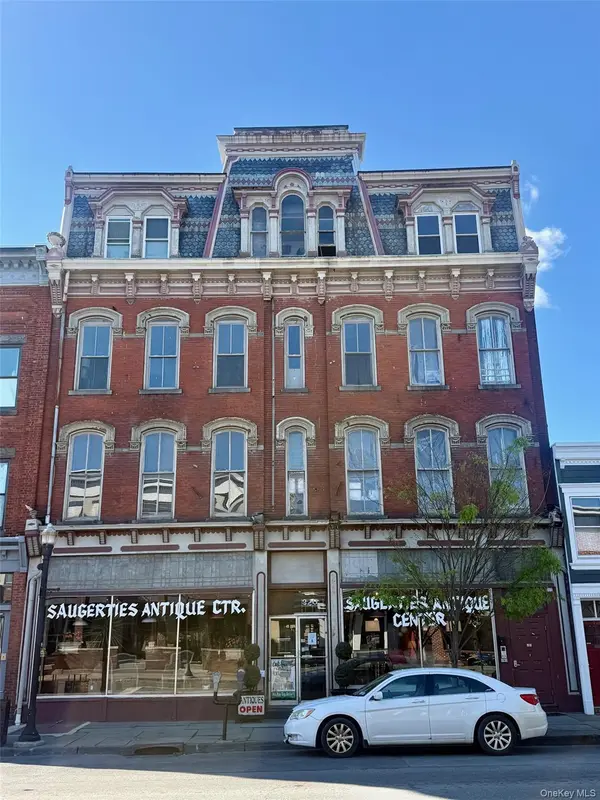 220 Main ST, Saugerties, NY 12477