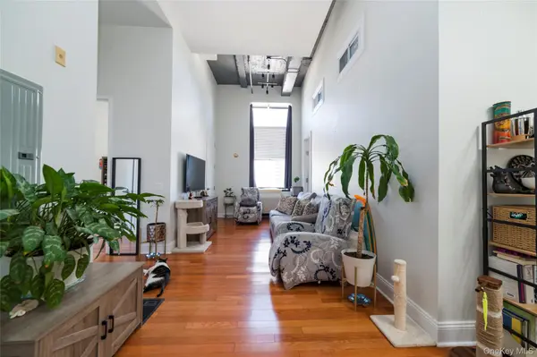 25 Leroy PL #501, New Rochelle, NY 10805