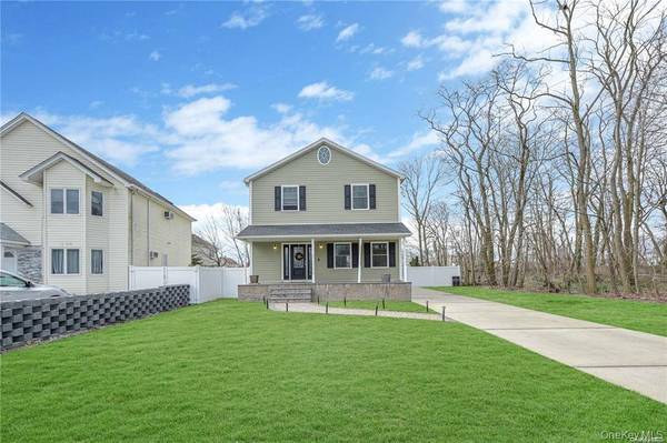1246 Oakfield AVE, Wantagh, NY 11793
