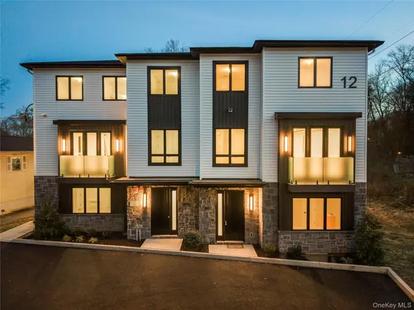 12 Sherman DR #201, Spring Valley, NY 10977