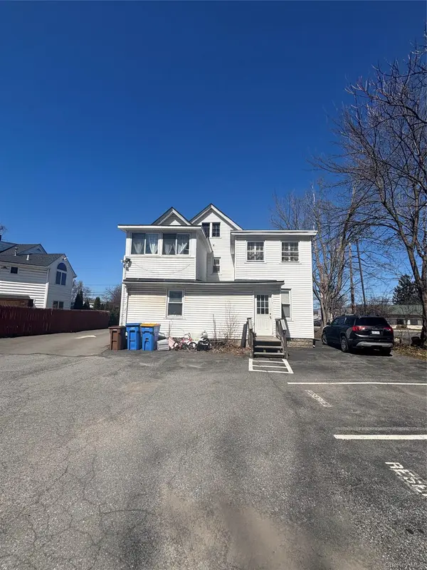 460 Albany, Kingston, NY 12401