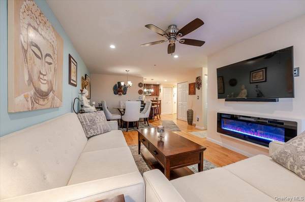 185 W Park AVE #201, Long Beach, NY 11561