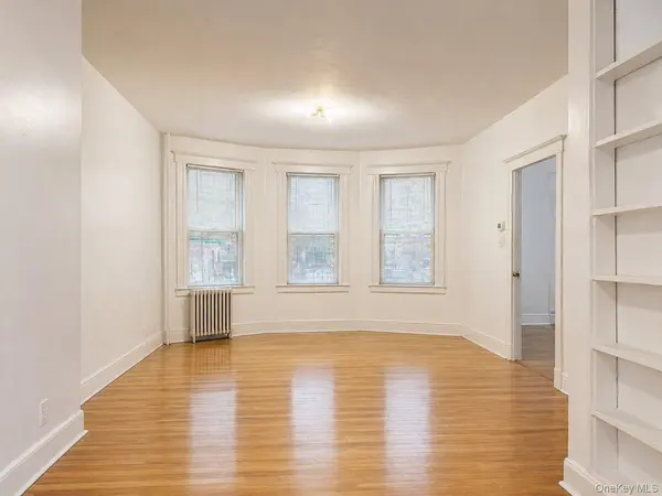 14717 15th AVE #1FL, Whitestone, NY 11357