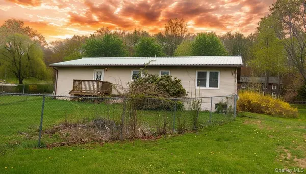 32 Grants RD, Liberty, NY 12754
