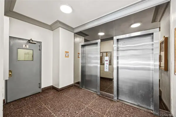 3131 Grand Concourse #2J, Bronx, NY 10468