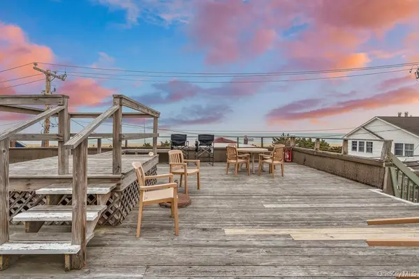 176A Lewis WALK #26, Cherry Grove, NY 11782