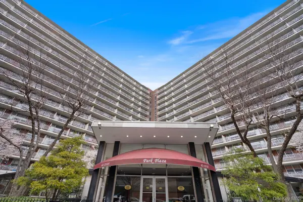 61-25 97th ST #5A, Rego Park, NY 11374
