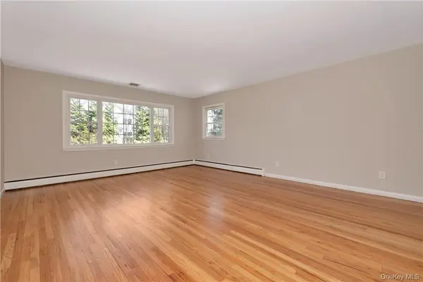 3 Lea PL, Rye, NY 10580