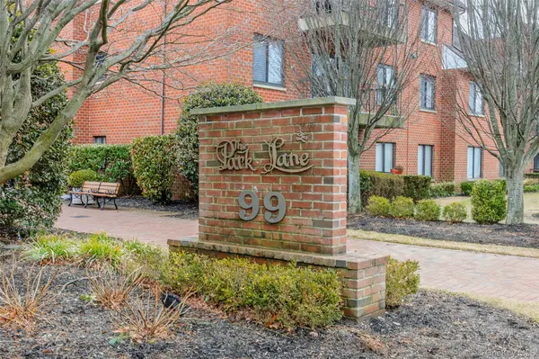 99 S Park AVE #28, Rockville Centre, NY 11570