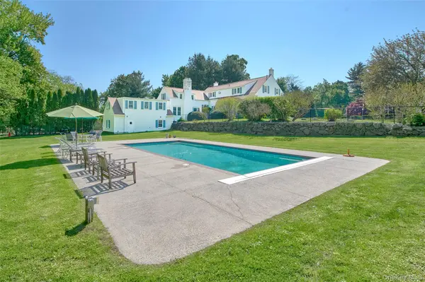 18 Puritan RD, Rye, NY 10580