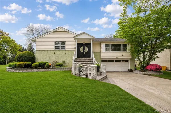 916 Lawrence CT, North Woodmere, NY 11581