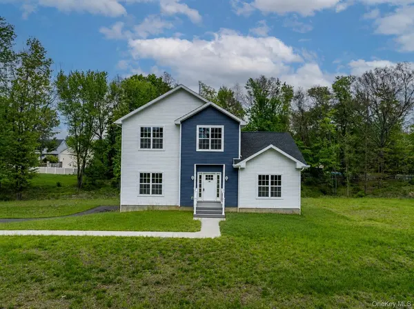 24 Francis Harrison CT, Montgomery, NY 12549