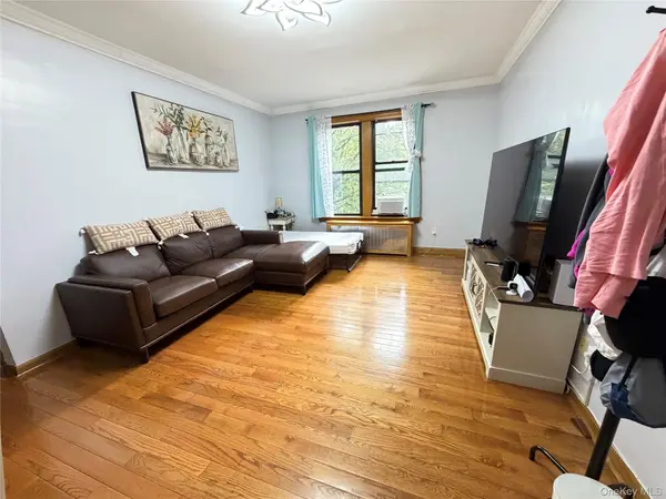 42-11 Kissena BLVD #4A, Flushing, NY 11355
